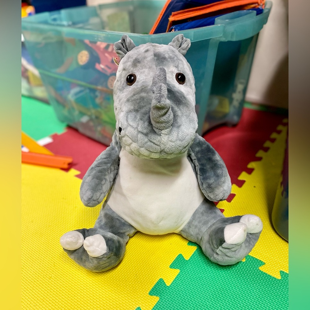 Plush Rhino Stuffed Animal – Soft Grey Toy 🦏